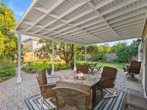 16550  Redwood  , Fountain Valley, CA