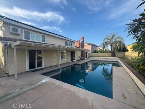16326 Mount Baden Powell , Fountain Valley, CA