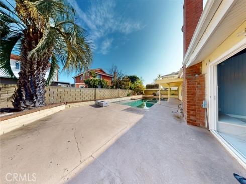 16326 Mount Baden Powell , Fountain Valley, CA