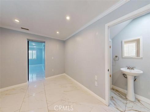 16326 Mount Baden Powell , Fountain Valley, CA