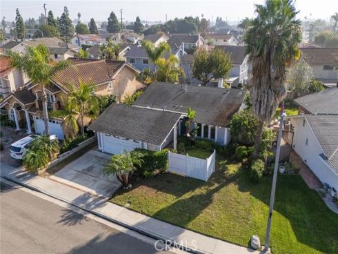 10928 El Domino , Fountain Valley, CA