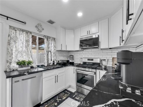 15970 Hyde Court, Fountain Valley, CA