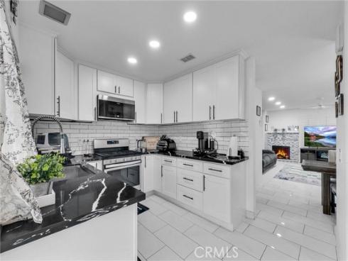 15970 Hyde Court, Fountain Valley, CA