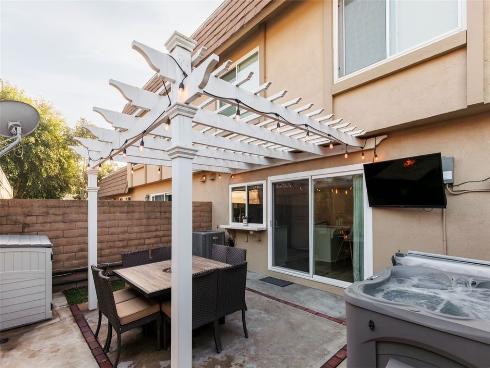 18215 Bryce Court, Fountain Valley, CA