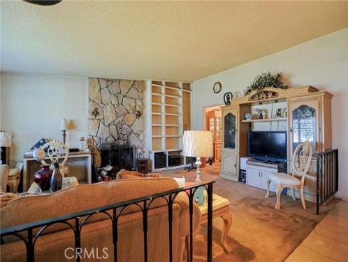 17215 Buttonwood , Fountain Valley, CA