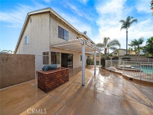 9893 Peralta River , Fountain Valley, CA