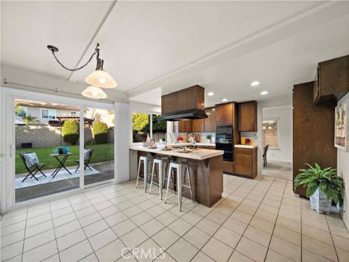 8535 Phoenix Avenue, Fountain Valley, CA