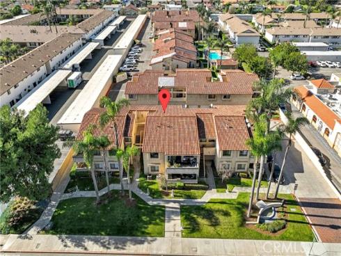 17333 Brookhurst A8 , Fountain Valley, CA