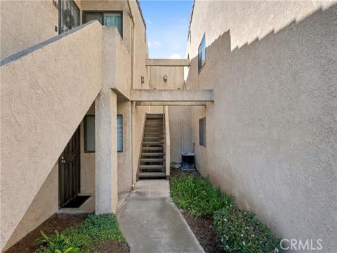 17333  Brookhurst  A8 , Fountain Valley, CA