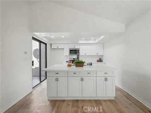 17333 Brookhurst A8 , Fountain Valley, CA