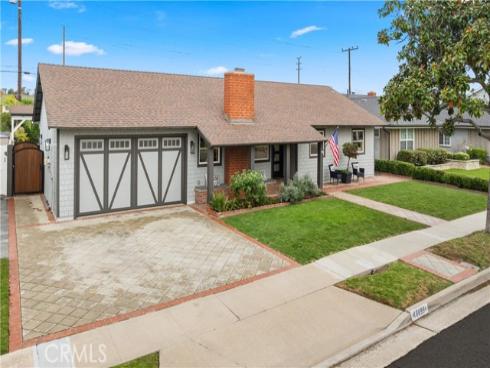 18899 Santa Mariana , Fountain Valley, CA