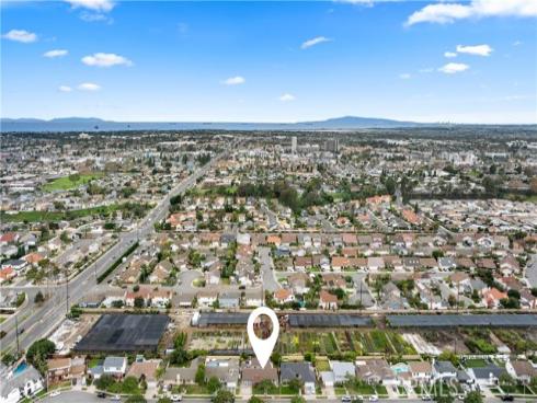 18899  Santa Mariana  , Fountain Valley, CA