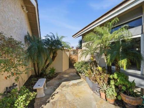 18874 Mount Cimarron Street, Fountain Valley, CA