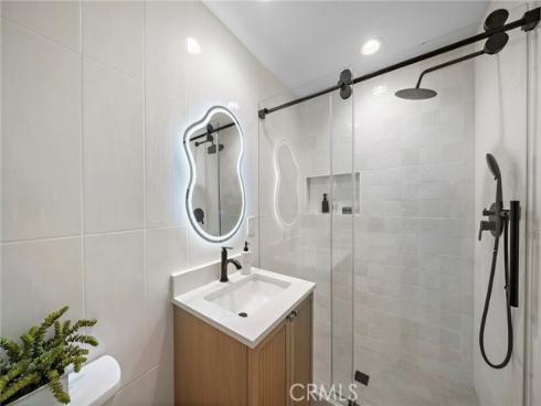 9560 La Amapola Avenue, Fountain Valley, CA