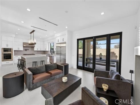 10421 Saint Anna Place, Fountain Valley, CA