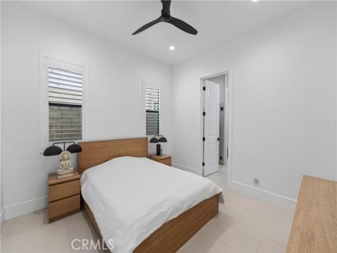 10421 Saint Anna Place, Fountain Valley, CA