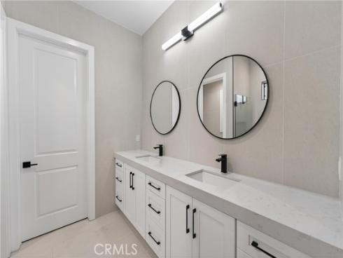 10421 Saint Anna Place, Fountain Valley, CA