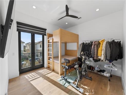 10421 Saint Anna Place, Fountain Valley, CA