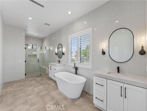 10421 Saint Anna Place, Fountain Valley, CA