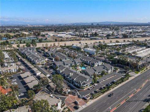 12042  Sylvan River  18 , Fountain Valley, CA