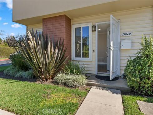 15879  Bogart   Court, Fountain Valley, CA