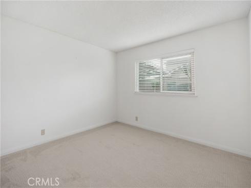 10276  Falcon  , Fountain Valley, CA