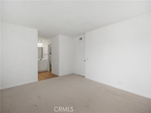 10276  Falcon  , Fountain Valley, CA