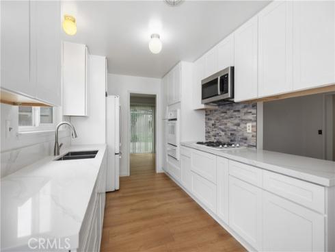 10276  Falcon  , Fountain Valley, CA