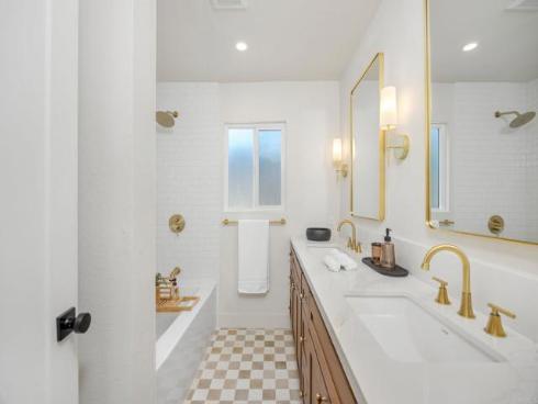 17690  San Rafael St  , Fountain Valley, CA