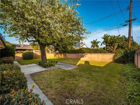 17588  Santa Paula  , Fountain Valley, CA