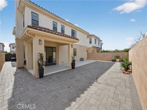 10421  Saint Anna   Place, Fountain Valley, CA