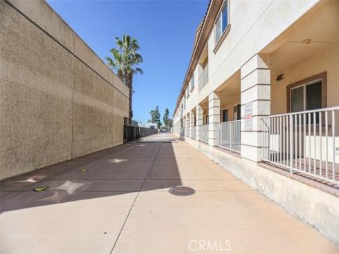 17168  Newhope  101  Street, Fountain Valley, CA