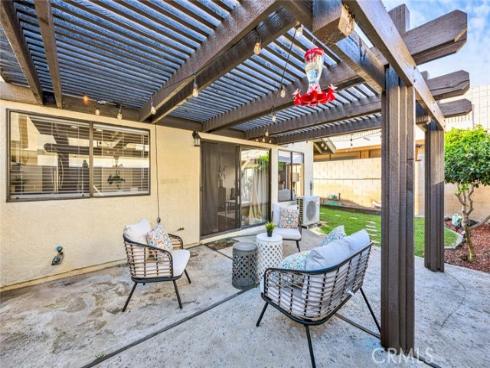 18124  Old Trail   Lane, Fountain Valley, CA