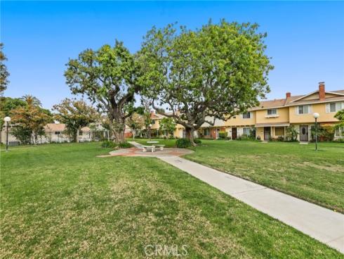 15940  Silvertip   Court, Fountain Valley, CA