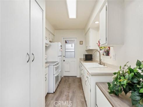 15940  Silvertip   Court, Fountain Valley, CA