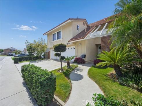 18433  Santa Belinda  , Fountain Valley, CA