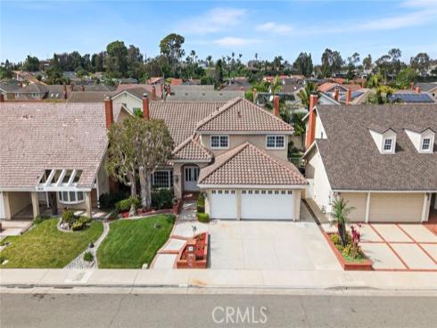 18817  Tomahawk Street  , Fountain Valley, CA