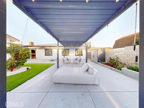 17541  Santa Cristobal  , Fountain Valley, CA