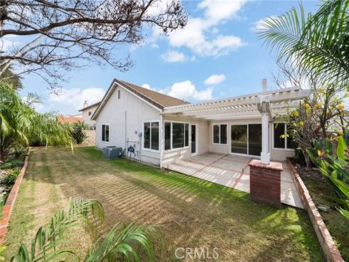 8705 Ottawa River Circle, Fountain Valley, CA