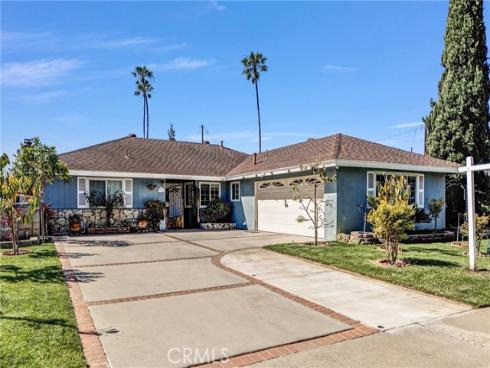 11584  Rosemary   Avenue, Fountain Valley, CA