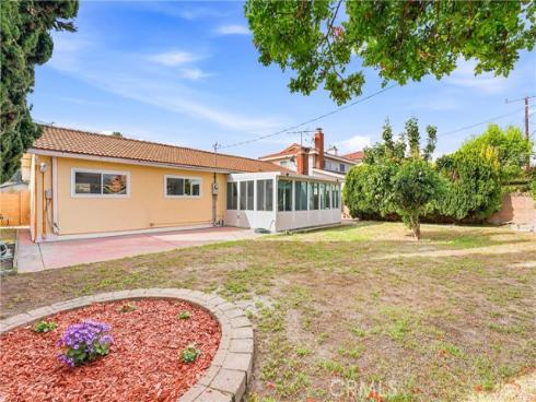 10377  Morning Glory Ave  , Fountain Valley, CA