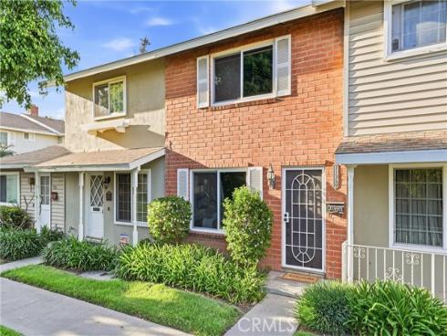 11960  Gloxinia  , Fountain Valley, CA
