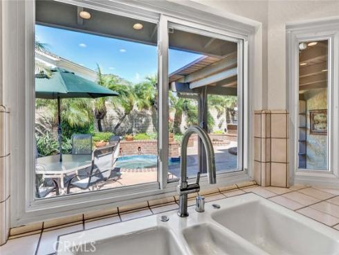 18886  Mount Walton   Circle, Fountain Valley, CA