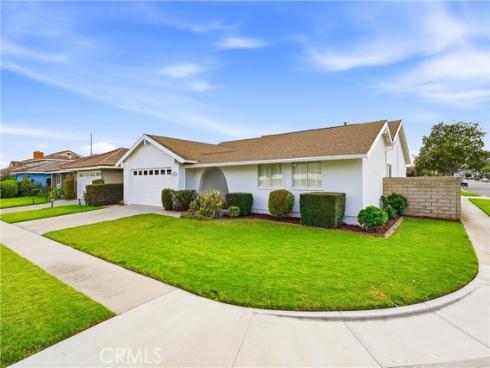 17915  Santa Olivia  , Fountain Valley, CA