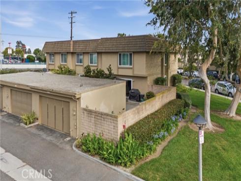 10466  Smoke River   Court, Fountain Valley, CA