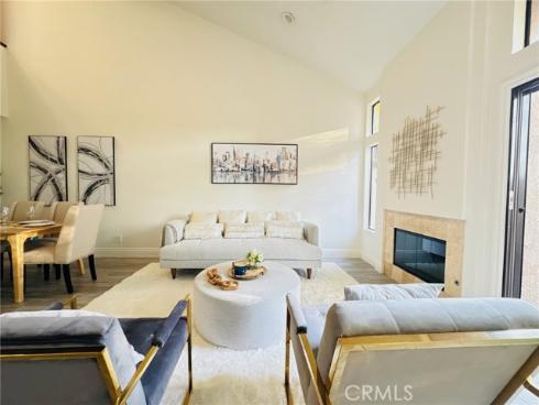 18081  Scanlan   Court, Fountain Valley, CA