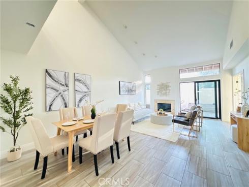 18081  Scanlan   Court, Fountain Valley, CA