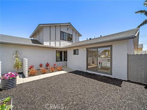9404  El Blanco Avenue  , Fountain Valley, CA