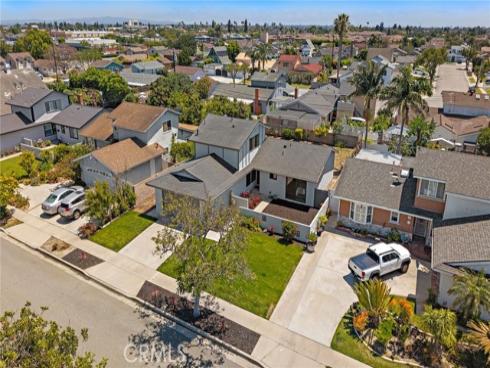 9404  El Blanco Avenue  , Fountain Valley, CA