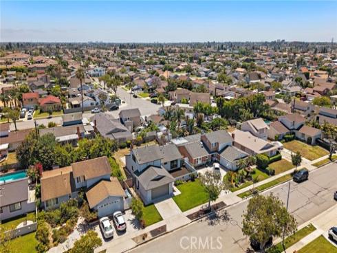 9404  El Blanco Avenue  , Fountain Valley, CA